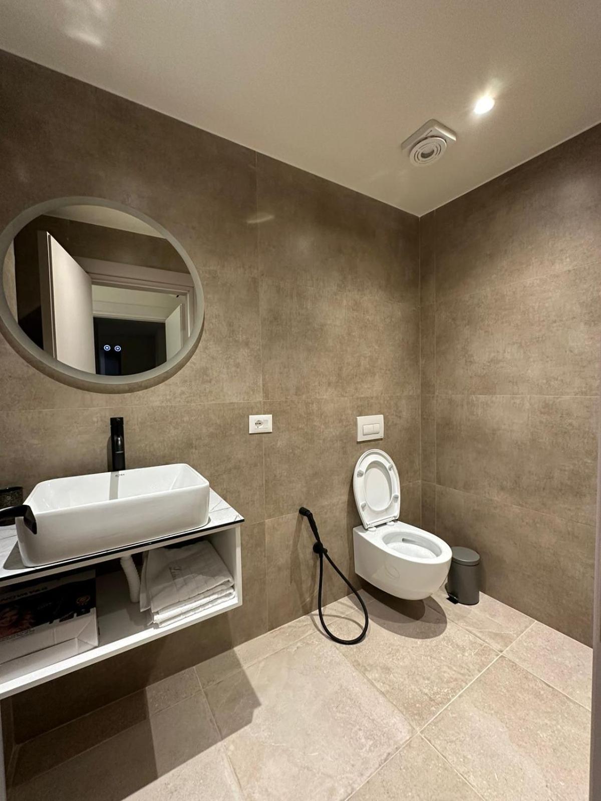 Oni Rooms Saranda 외부 사진