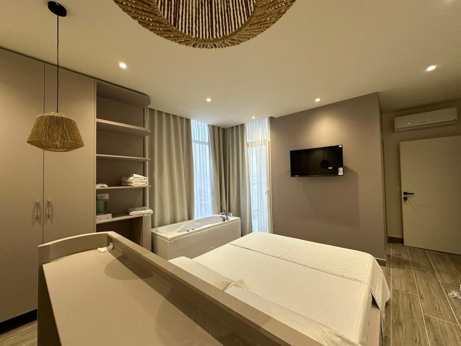 Oni Rooms Saranda 외부 사진