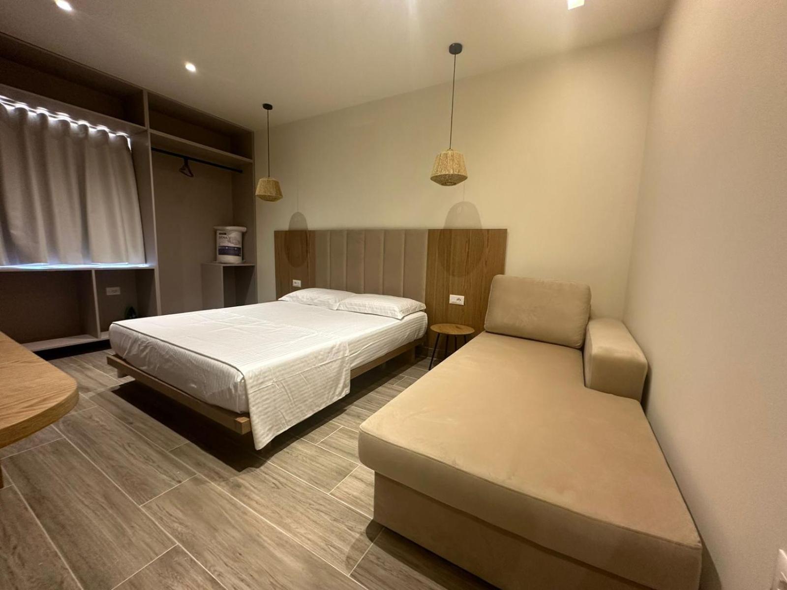 Oni Rooms Saranda 외부 사진